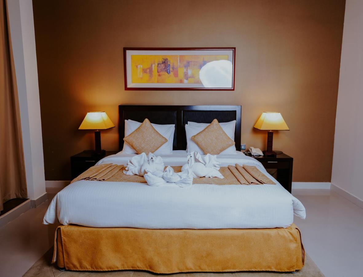 Villaggio Hotel Abu Dhabi Exteriör bild