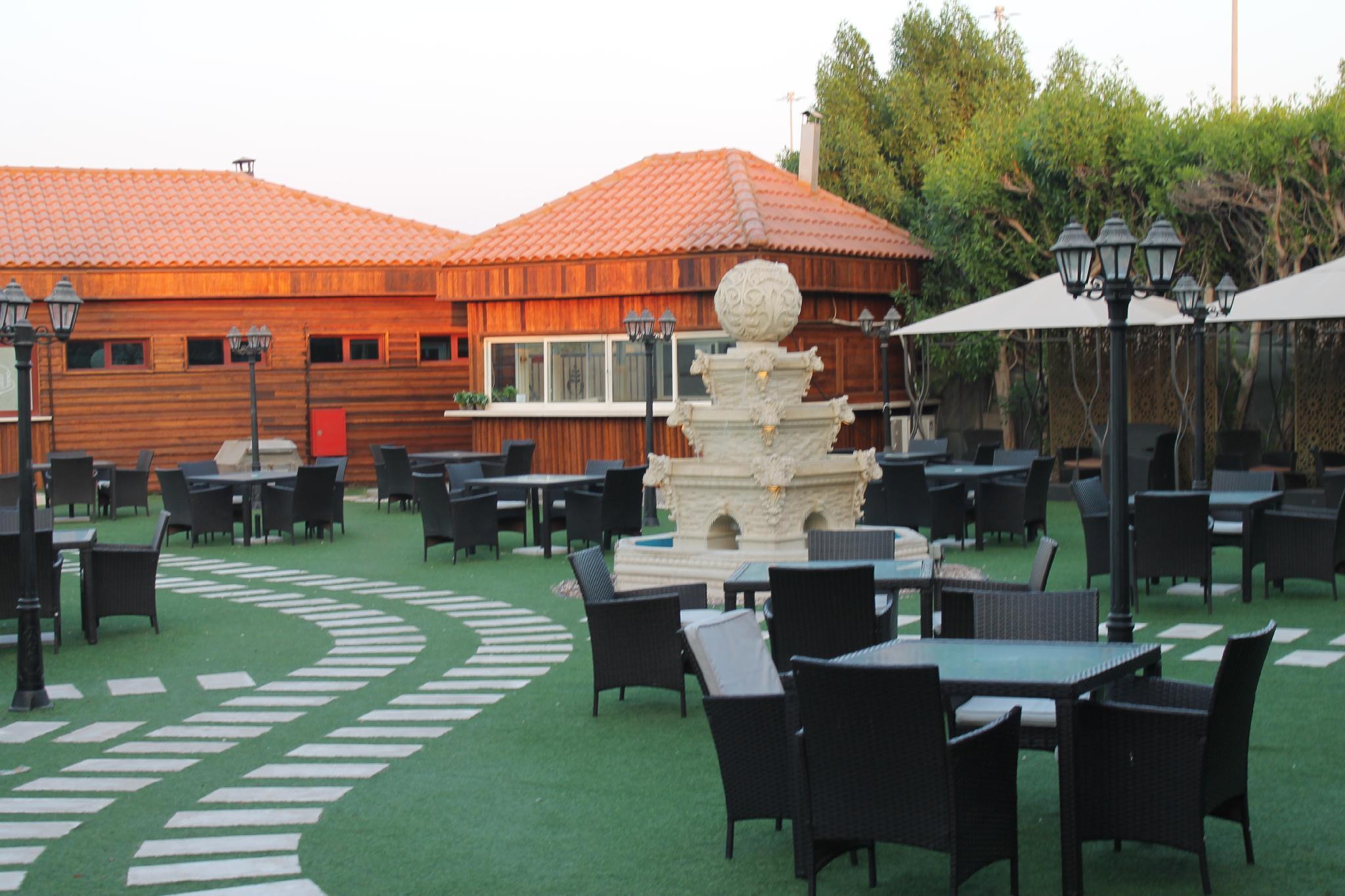 Villaggio Hotel Abu Dhabi Exteriör bild
