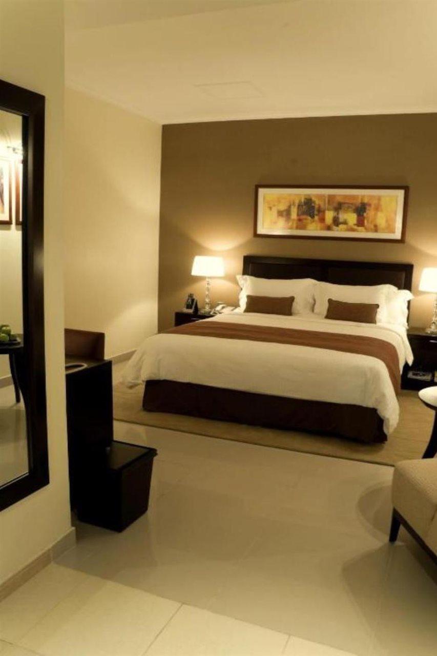 Villaggio Hotel Abu Dhabi Exteriör bild